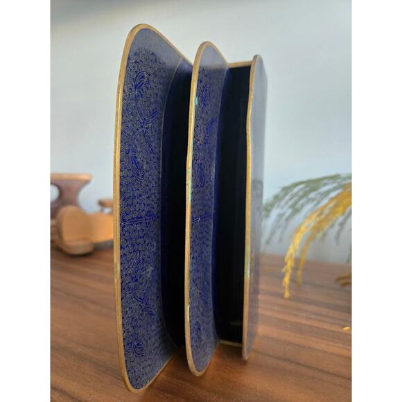 Vintage Mid Century Italian Brass Embossed Desk Letter Holder - Picture 3 of 8